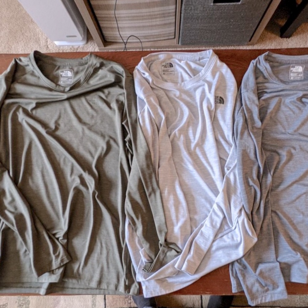 North face shirt bundle
